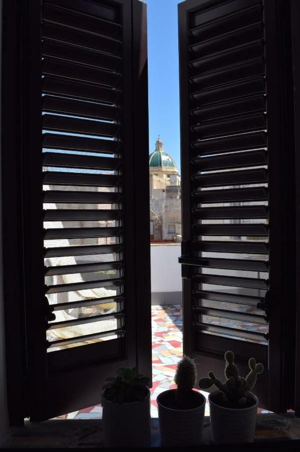 Loft 'Le Vie Del Centro' Hotel Marsala Buitenkant foto