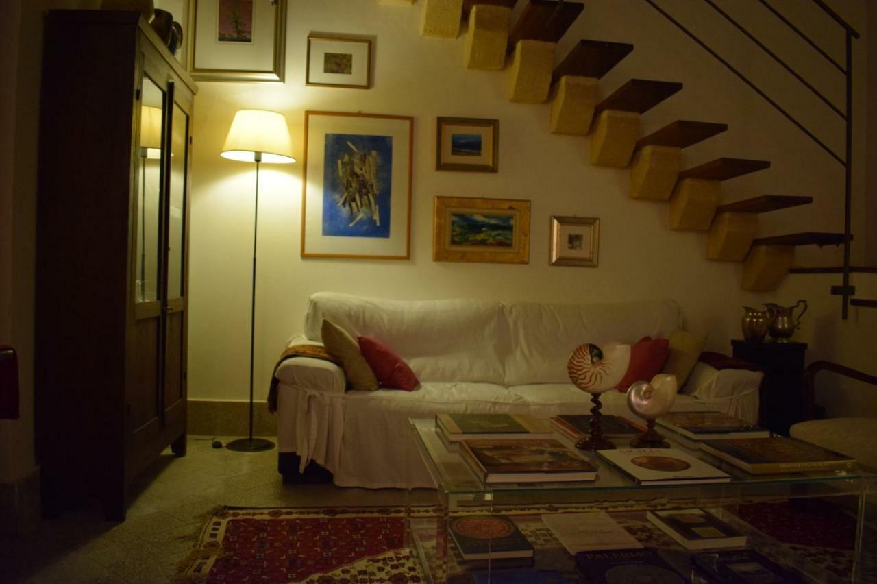 Loft 'Le Vie Del Centro' Hotel Marsala Buitenkant foto